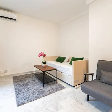Grand Pret De La ! Apartment *